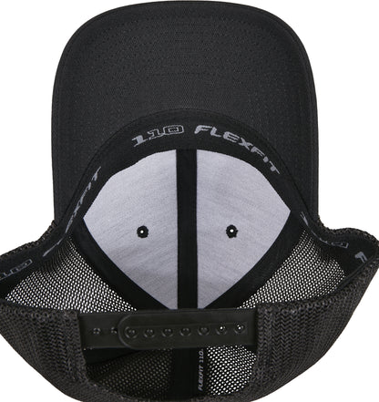 KŠILTOVKA - RECYCLED ALPHA SHAPE TRUCKER CAP